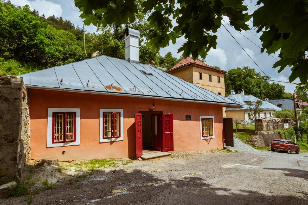Apartmán Rodný dom Deža Hoffmanna Banska Stiavnica Exterior foto